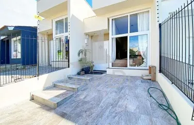 Casa com 2 quartos à venda na avenida altos do santa rita, 299, aberta dos morros, porto alegre por r$ 370.000