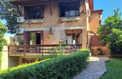 Casa com 3 quartos à venda na rua coroados, 1200, vila assunção, porto alegre por r$ 2.200.000