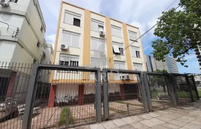 Apartamento com 2 quartos para alugar na rua doutora rita lobato, 131, praia de belas, porto alegre por r$ 1.950