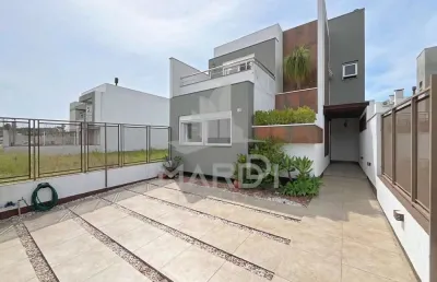 Casa com 3 quartos à venda na rua jean vardaramatos, 135, hípica, porto alegre por r$ 680.000