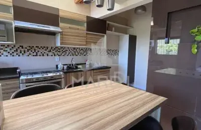 Casa com 4 quartos à venda na rua liberal, 1300, tristeza, porto alegre por r$ 680.000