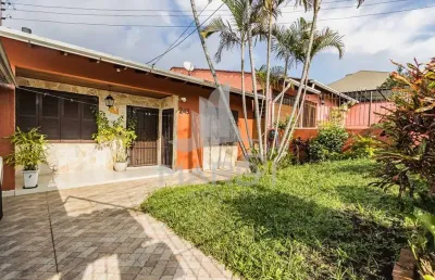 Casa com 3 quartos à venda na rua francisca lechner, 243, rubem berta, porto alegre por r$ 480.000