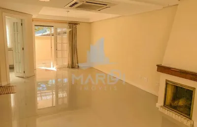 Casa em condomínio fechado com 3 quartos à venda na rua licínio cardoso, 174, chácara das pedras, porto alegre por r$ 1.265.000