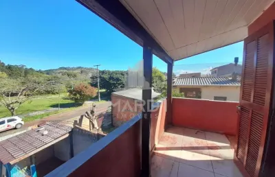 Casa com 2 quartos para alugar na rua doutor lauro miguel sturm, 80, hípica, porto alegre por r$ 2.500