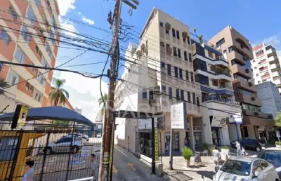 Sala comercial à venda na avenida getúlio vargas, 1570, menino deus, porto alegre por r$ 250.000