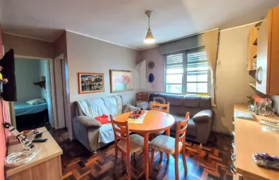 Apartamento com 2 quartos à venda na avenida chuí, 30, cristal, porto alegre por r$ 260.000