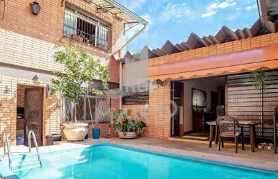 Casa com 3 quartos à venda na rua butuí, 505, cristal, porto alegre por r$ 749.000