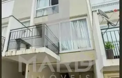 Casa em condomínio fechado com 3 quartos à venda na rua padre joão batista reus, 2133, vila conceição, porto alegre por r$ 550.000