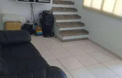 Sobrado com 2 dormitórios à venda, 120 m² por r$ 280.000 - parque verde mar - mongaguá/sp
