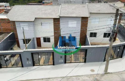 Sobrado com 2 dormitórios à venda, 70 m² por r$ 380.000 - jardim jasmim - itaquaquecetuba/sp