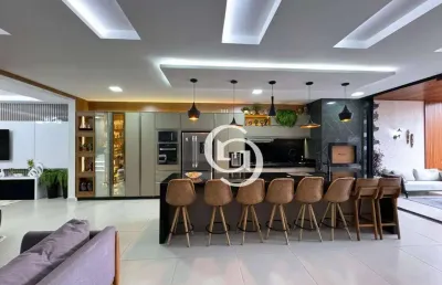 Sobrado com 3 suítes, localizado  centro - cascavel/pr