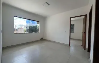 Casa com 3 dormitórios à venda, 104 m² por r$ 590.000,00 - universitário - cascavel/pr