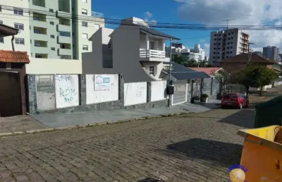 Império imóveis vende excelente terreno no bairro universitário com