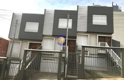 Império imóveis vende sobrado triplex com entrada individual, no bai