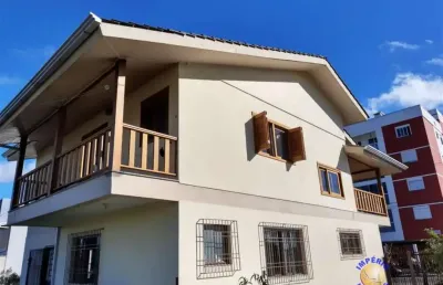 Imperio imoveis vende casa no bairro n. senhora das graças próximo a
