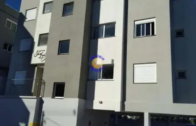 Império imóveis, vende apartamento semimobiliado, localizado no bair