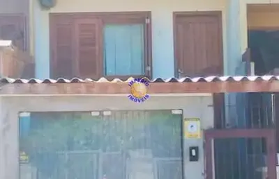 Império imóveis, vende sobrado com entrada individual, localizado no