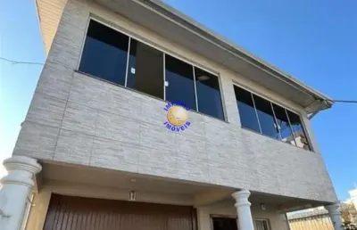 Império imóveis, vende casa semimobiliada, localizada no bairro lour