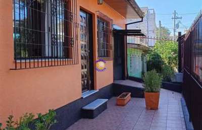 Império imóveis, vende-se 2 casas no mesmo terreno, localizada no ba
