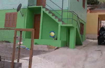 Império imóveis, vende-se 2 casas, localizada no bairro desvio rizzo