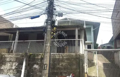 Casa com 5 quartos à venda no Santa Fé, Caxias do Sul 