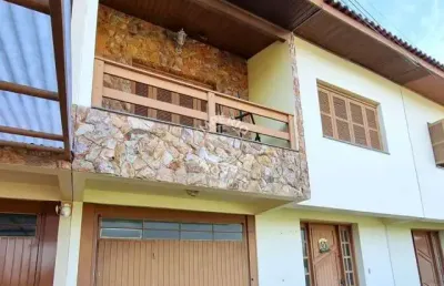 Sobrado duplex  3 dormitórios , 1 vaga, churrasqueira - cidade nova
