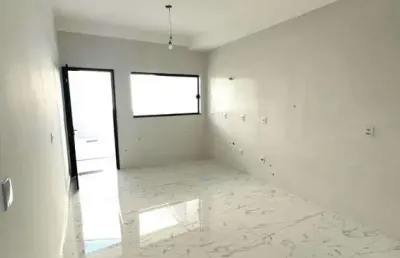 Excelente sobrado de 110m², 2 ou 3 vagas de garagem, 3 dorms. (1 suíte).