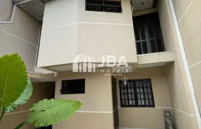 Casa com 3 quartos à venda na rua odete laura foggiato, 493, atuba, curitiba, 220 m2 por r$ 888.000