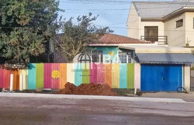 Casa com 4 quartos à venda na leôncio derosso, 805, xaxim, curitiba, 223 m2 por r$ 750.000