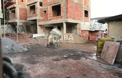 Casa em condomínio fechado com 3 quartos à venda na rua padre joão wislinski, 218, santa cândida, curitiba, 124 m2 por r$ 720.000
