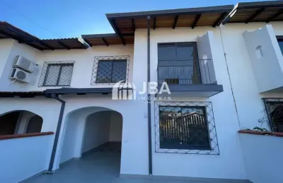 Casa em condomínio fechado com 4 quartos à venda na rua professor josé nogueira dos santos, 1503, boqueirão, curitiba, 125 m2 por r$ 730.000