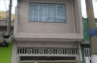 Lindo sobrado de 2 andares, em são mateus - reformado a pouco tempo.
