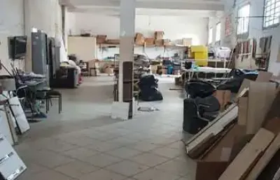 Ponto comercial para alugar na Rua Francisco Godinho, 231, Vila Lageado, São Paulo
