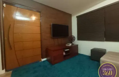 Sobrado com 03 dormitórios e 02 vagas de garagem próximo guilhermina esperança