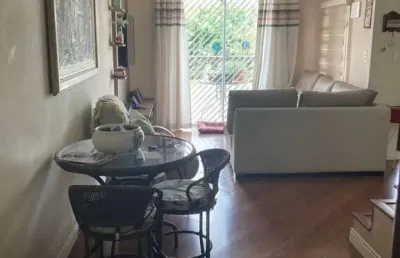 Sobrado com 02 dormitórios e suíte com vaga de garagem na vila formosa