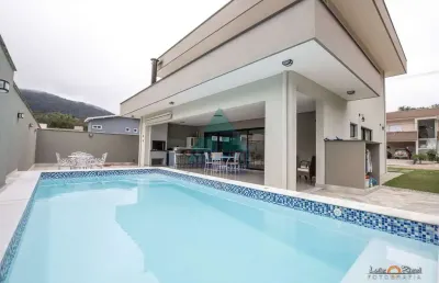 Casa com 4 dorms, condominio capitanias, ubatuba - r$ 1.6 mi, cod: 1888