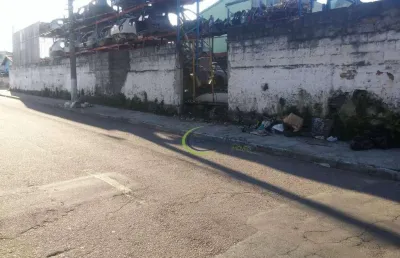 Barracão / Galpão / Depósito à venda na Rua Sabiá, 79, Vila Industrial, São José dos Campos