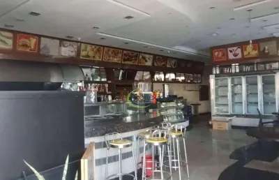 Excelente ponto comercial para restaurante, bar ou padaria de 180 metros no centro
