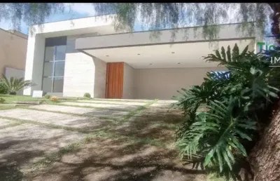 Casa em condomínio fechado com 3 quartos à venda na Rua Ilda Ribeiro, 71, Curitibanos, Bragança Paulista