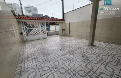 Casa com 3 quartos à venda na Rua José Lemos do Rego, 106, Solemar, Praia Grande