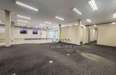 Ampla loja  comercial em ponto estratégico na cidade de blumenau.  grande fluxo de veículos e pedestres. / la vita imoveis