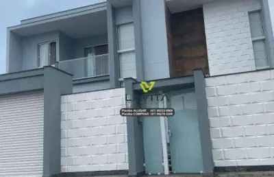 Casa á venda por 1.350.000,00, em excelente localização no bairro santa terezinha