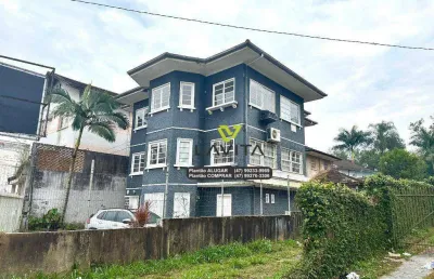 Casa comercial com 13 salas para alugar no Centro, Blumenau 