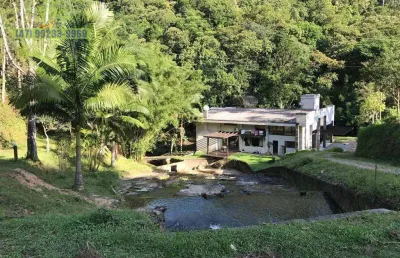 Sítio de alto padrão a venda com 41,6 hectares (416.000m²) - arraial d ouro - gaspar-sc | la vita imóveis