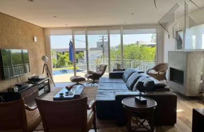 Casa em condomínio fechado com 4 quartos à venda no São Paulo II, Cotia 