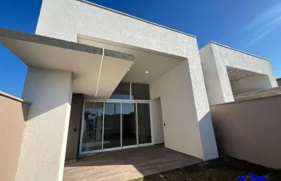 Casa térrea, com alto padrão de acabamento em guaratuba - balneário eliana.