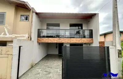Sobrado a 70 metros da praia  vista do mar, estoril excelente localização!
