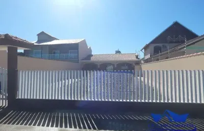 Casa com 3 dormitórios e amplo terreno , balneário nereidas guaratuba