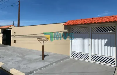 Imperdível casa à venda em itanhaém-sp, jardim grandesp: 4 quartos, 2 suítes, 3 salas e 4 vagas!