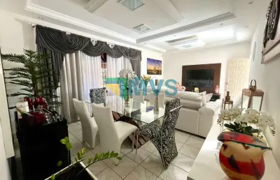 Imperdível! casa à venda em itanhaém-sp, balneário gaivotas. 3 quartos, 2 salas, 3 banheiros, 4 vagas de garagem. 92m².